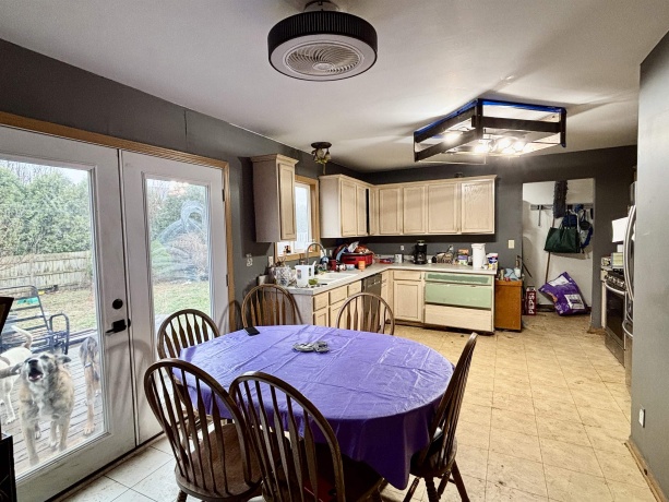 2419 Fairfield, BELVIDERE, Illinois 61008, 4 Bedrooms Bedrooms, ,2 BathroomsBathrooms,House,For Sale,Fairfield,202601674