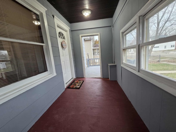 2205 18th, ROCKFORD, Illinois 61104, 3 Bedrooms Bedrooms, ,1 BathroomBathrooms,House,For Sale,18th,202601676