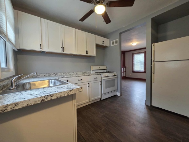 2205 18th, ROCKFORD, Illinois 61104, 3 Bedrooms Bedrooms, ,1 BathroomBathrooms,House,For Sale,18th,202601676