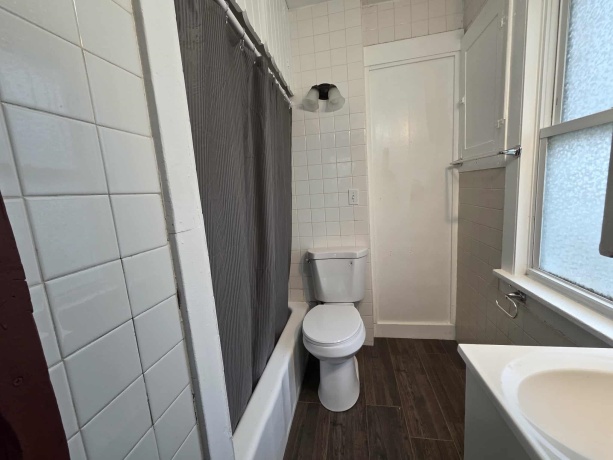 2205 18th, ROCKFORD, Illinois 61104, 3 Bedrooms Bedrooms, ,1 BathroomBathrooms,House,For Sale,18th,202601676