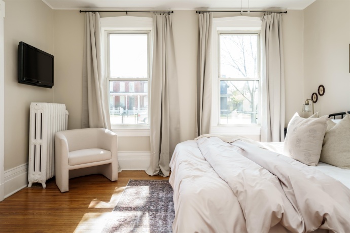 405 1st, ROCKFORD, Illinois 61104, 4 Bedrooms Bedrooms, ,2 BathroomsBathrooms,House,For Sale,1st,202601296