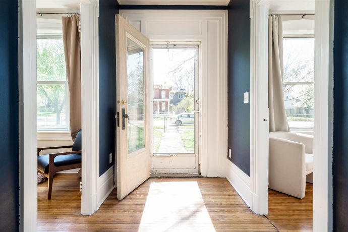 405 1st, ROCKFORD, Illinois 61104, 4 Bedrooms Bedrooms, ,2 BathroomsBathrooms,House,For Sale,1st,202601296