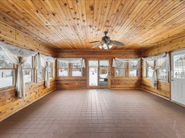 590 Brentwood, MACHESNEY PARK, Illinois 61115, 3 Bedrooms Bedrooms, ,2 BathroomsBathrooms,House,For Sale,Brentwood,202601505