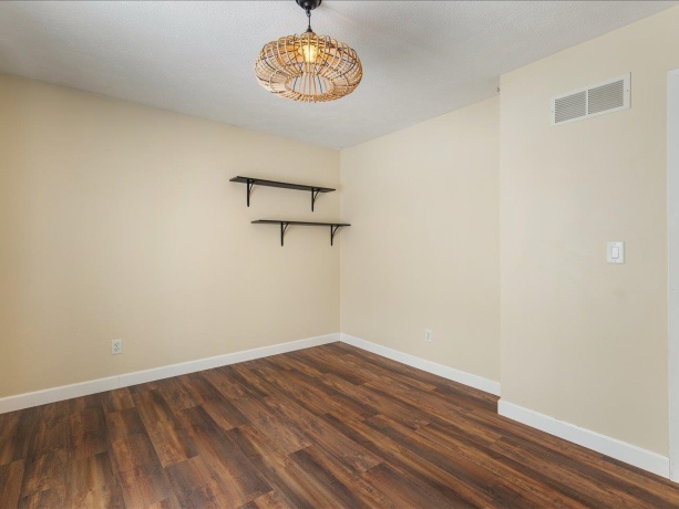 590 Brentwood, MACHESNEY PARK, Illinois 61115, 3 Bedrooms Bedrooms, ,2 BathroomsBathrooms,House,For Sale,Brentwood,202601505