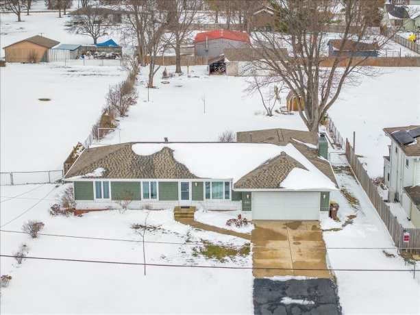 590 Brentwood, MACHESNEY PARK, Illinois 61115, 3 Bedrooms Bedrooms, ,2 BathroomsBathrooms,House,For Sale,Brentwood,202601505