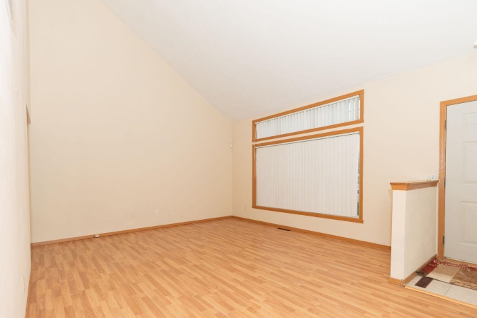 3842 Dunbury, ROCKFORD, Illinois 61101, 3 Bedrooms Bedrooms, ,2 BathroomsBathrooms,House,For Sale,Dunbury,202601679