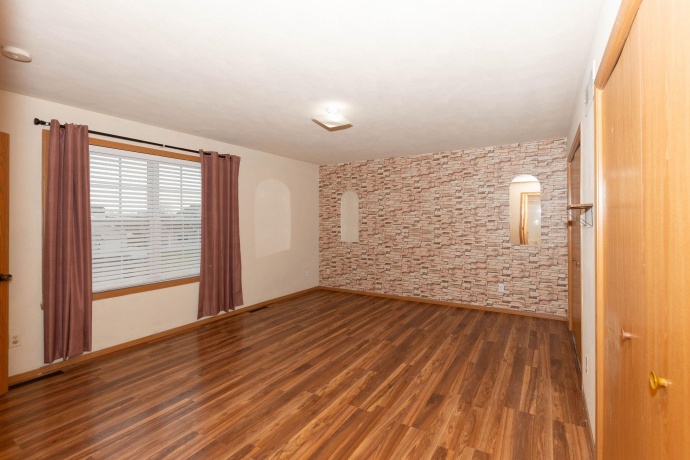 3842 Dunbury, ROCKFORD, Illinois 61101, 3 Bedrooms Bedrooms, ,2 BathroomsBathrooms,House,For Sale,Dunbury,202601679