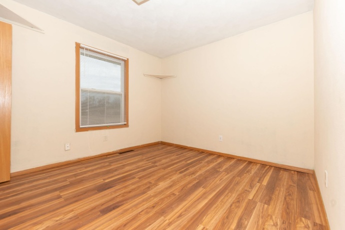 3842 Dunbury, ROCKFORD, Illinois 61101, 3 Bedrooms Bedrooms, ,2 BathroomsBathrooms,House,For Sale,Dunbury,202601679