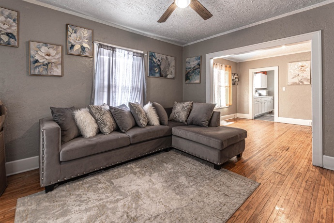 2325 4TH, ROCKFORD, Illinois 61104, 2 Bedrooms Bedrooms, ,1 BathroomBathrooms,House,For Sale,4TH,202601681