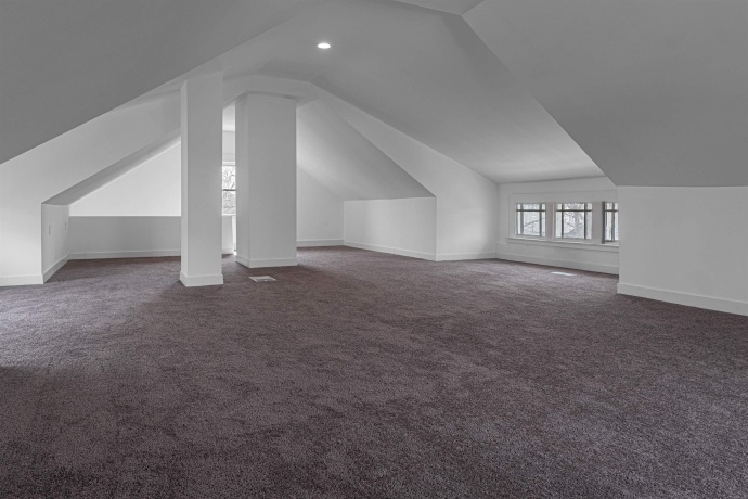 1615 15th, ROCKFORD, Illinois 61104, 3 Bedrooms Bedrooms, ,1 BathroomBathrooms,House,For Sale,15th,202601683