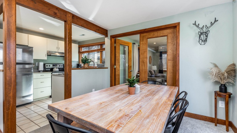 14 Pinehurst, GALENA, Illinois 61036, 3 Bedrooms Bedrooms, ,3 BathroomsBathrooms,House,For Sale,Pinehurst,202601684