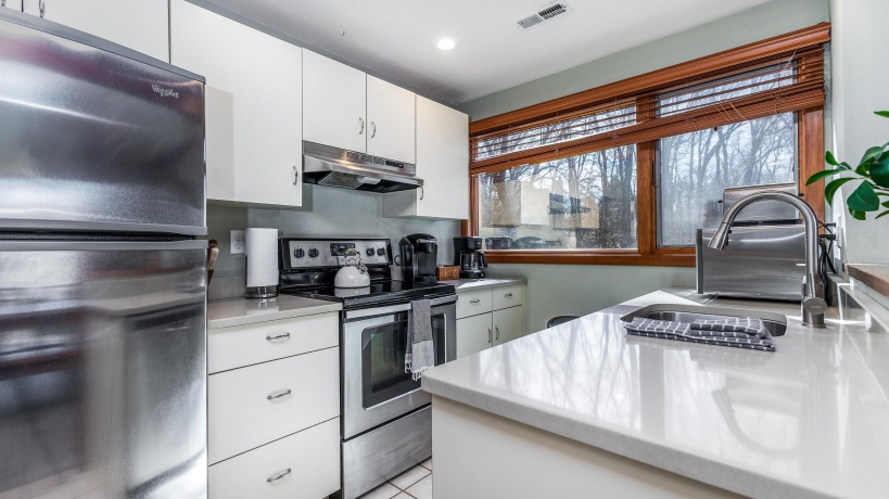 14 Pinehurst, GALENA, Illinois 61036, 3 Bedrooms Bedrooms, ,3 BathroomsBathrooms,House,For Sale,Pinehurst,202601684