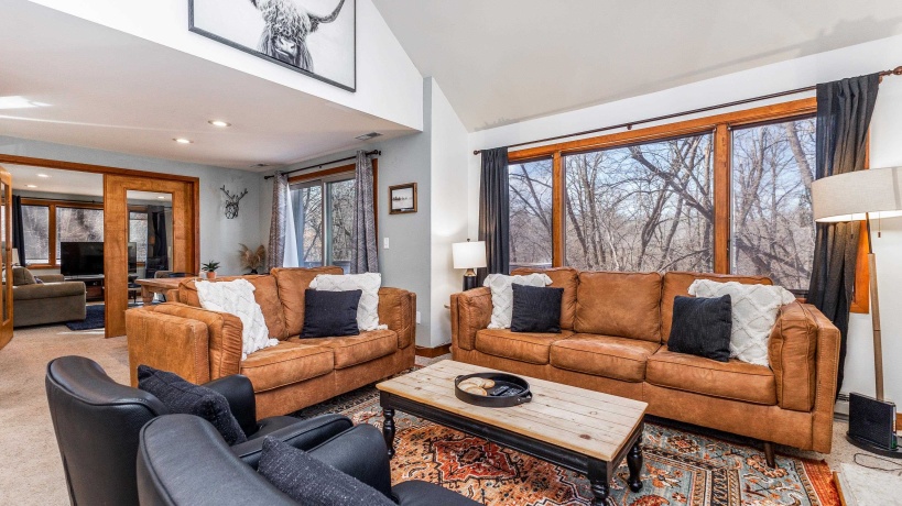 14 Pinehurst, GALENA, Illinois 61036, 3 Bedrooms Bedrooms, ,3 BathroomsBathrooms,House,For Sale,Pinehurst,202601684