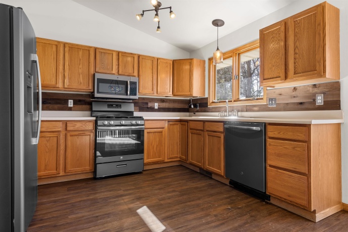 36 Coutryside, ROCKTON, Illinois 61072, 3 Bedrooms Bedrooms, ,2 BathroomsBathrooms,House,For Sale,Coutryside,202601685