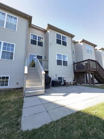 671 Southtowne, BELVIDERE, Illinois 61008, 2 Bedrooms Bedrooms, ,2 BathroomsBathrooms,Condominium,For Sale,Southtowne,202601687