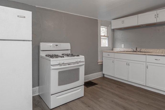 708 Dickerman, ROCKFORD, Illinois 61102, ,3 - 4 Units,For Sale,Dickerman,202601689