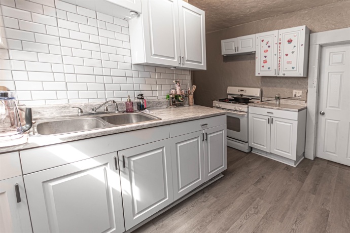 1235 Court, ROCKFORD, Illinois 61102, ,3 - 4 Units,For Sale,Court,202601690