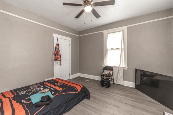 1235 Court, ROCKFORD, Illinois 61102, ,3 - 4 Units,For Sale,Court,202601690