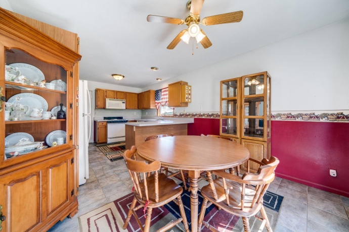 227 Meadow, ORANGEVILLE, Illinois 61060, 3 Bedrooms Bedrooms, ,2 BathroomsBathrooms,House,For Sale,Meadow,202601692