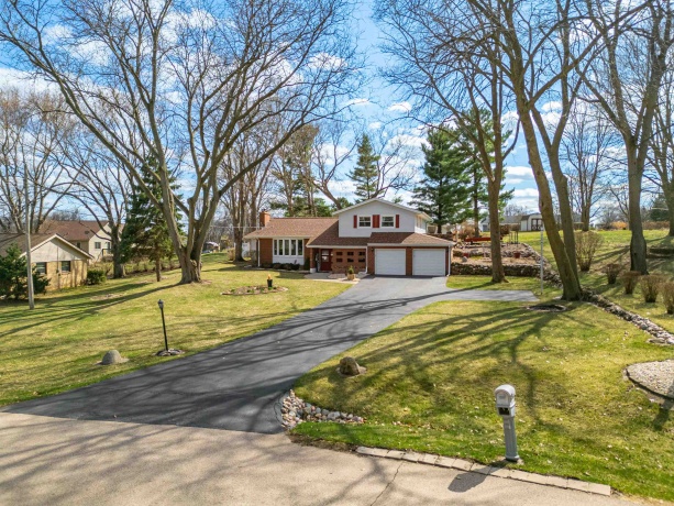 8722 Sheffield, BELVIDERE, Illinois 61008, 3 Bedrooms Bedrooms, ,3 BathroomsBathrooms,House,For Sale,Sheffield,202601693