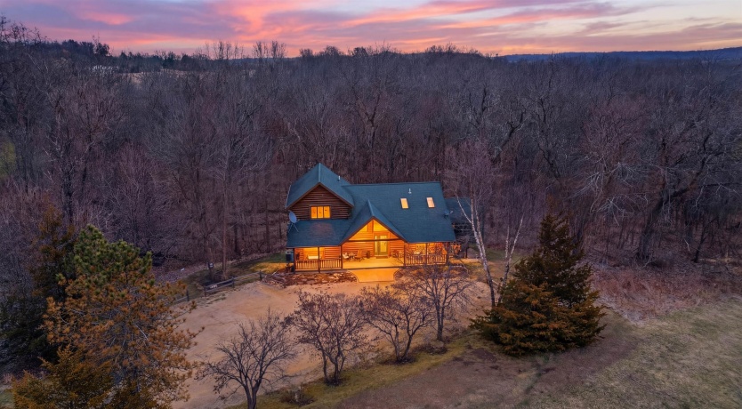 38 Cemetery Ridge, GALENA, Illinois 61036, 5 Bedrooms Bedrooms, ,4 BathroomsBathrooms,House,For Sale,Cemetery Ridge,202601694