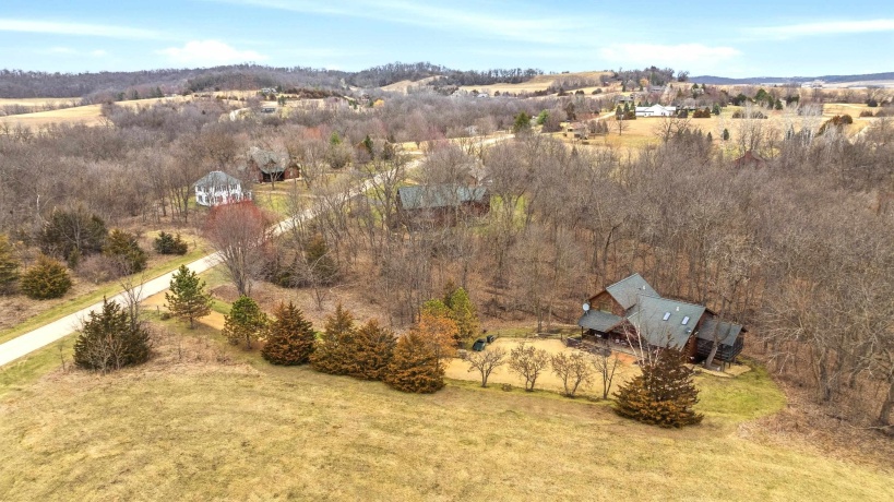 38 Cemetery Ridge, GALENA, Illinois 61036, 5 Bedrooms Bedrooms, ,4 BathroomsBathrooms,House,For Sale,Cemetery Ridge,202601694