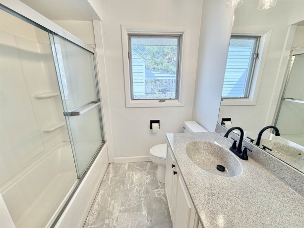 1615 26th, ROCKFORD, Illinois 61108, 2 Bedrooms Bedrooms, ,1 BathroomBathrooms,House,For Sale,26th,202601695