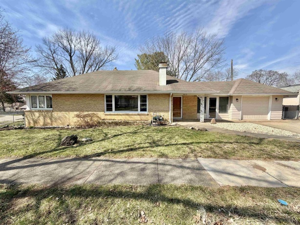 1615 26th, ROCKFORD, Illinois 61108, 2 Bedrooms Bedrooms, ,1 BathroomBathrooms,House,For Sale,26th,202601695
