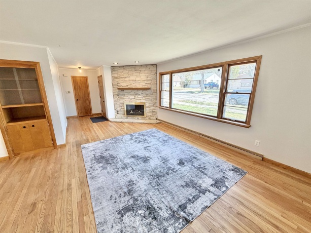 1615 26th, ROCKFORD, Illinois 61108, 2 Bedrooms Bedrooms, ,1 BathroomBathrooms,House,For Sale,26th,202601695