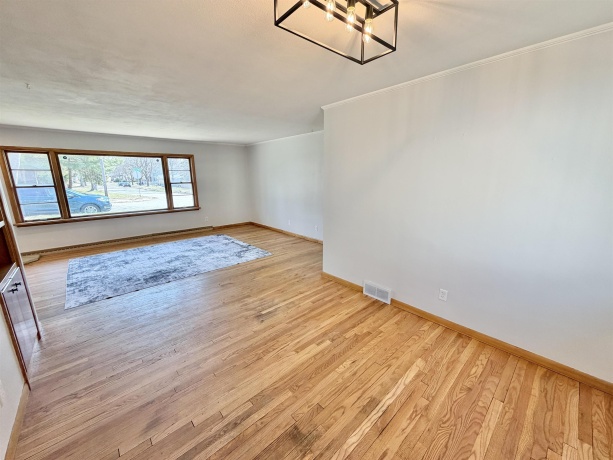 1615 26th, ROCKFORD, Illinois 61108, 2 Bedrooms Bedrooms, ,1 BathroomBathrooms,House,For Sale,26th,202601695