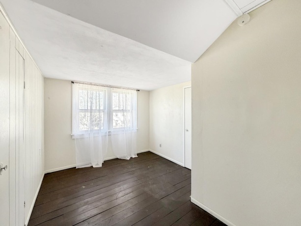 405 Apple, FREEPORT, Illinois 61032, 4 Bedrooms Bedrooms, ,1 BathroomBathrooms,House,For Sale,Apple,202601696