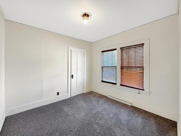 405 Apple, FREEPORT, Illinois 61032, 4 Bedrooms Bedrooms, ,1 BathroomBathrooms,House,For Sale,Apple,202601696