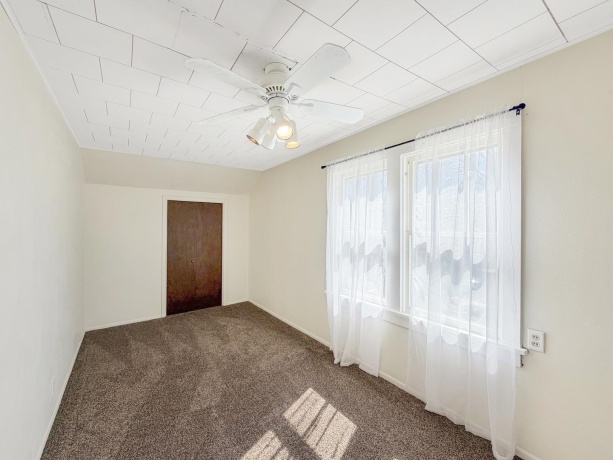 405 Apple, FREEPORT, Illinois 61032, 4 Bedrooms Bedrooms, ,1 BathroomBathrooms,House,For Sale,Apple,202601696