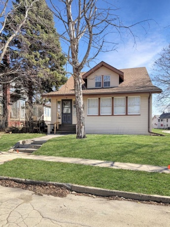 405 Apple, FREEPORT, Illinois 61032, 4 Bedrooms Bedrooms, ,1 BathroomBathrooms,House,For Sale,Apple,202601696