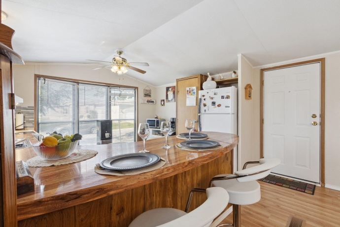 579 Park, BELVIDERE, Illinois 61008, 2 Bedrooms Bedrooms, ,1 BathroomBathrooms,House,For Sale,Park,202601697