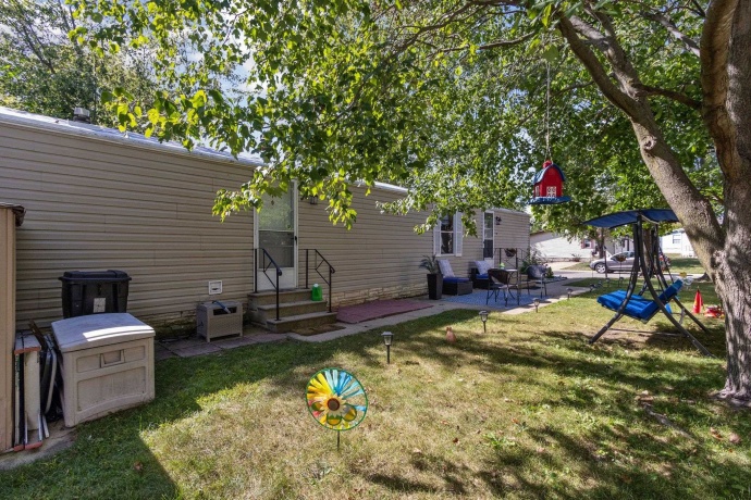 579 Park, BELVIDERE, Illinois 61008, 2 Bedrooms Bedrooms, ,1 BathroomBathrooms,House,For Sale,Park,202601697