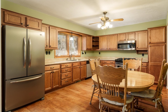 1626 Constitution, ROCKFORD, Illinois 61103, 3 Bedrooms Bedrooms, ,2 BathroomsBathrooms,House,For Sale,Constitution,202601698