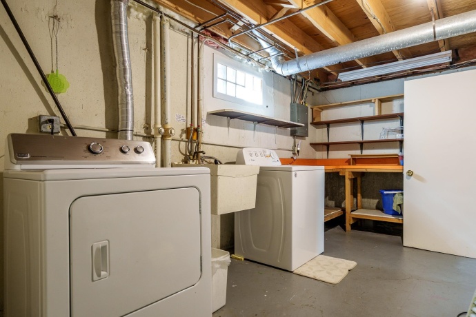 1626 Constitution, ROCKFORD, Illinois 61103, 3 Bedrooms Bedrooms, ,2 BathroomsBathrooms,House,For Sale,Constitution,202601698