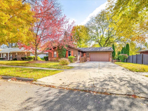 1626 Constitution, ROCKFORD, Illinois 61103, 3 Bedrooms Bedrooms, ,2 BathroomsBathrooms,House,For Sale,Constitution,202601698