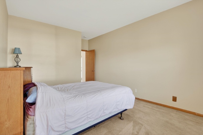 2306 Ridgefield, BELVIDERE, Illinois 61008, 3 Bedrooms Bedrooms, ,2 BathroomsBathrooms,House,For Sale,Ridgefield,202601701