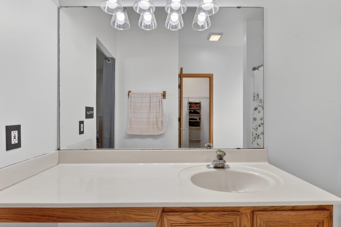 2306 Ridgefield, BELVIDERE, Illinois 61008, 3 Bedrooms Bedrooms, ,2 BathroomsBathrooms,House,For Sale,Ridgefield,202601701