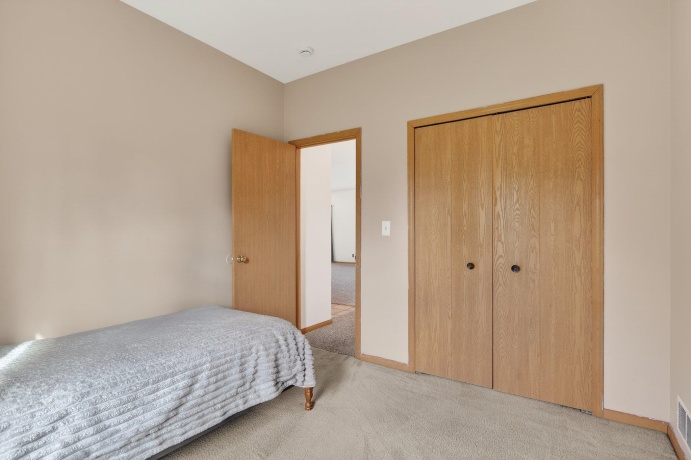 2306 Ridgefield, BELVIDERE, Illinois 61008, 3 Bedrooms Bedrooms, ,2 BathroomsBathrooms,House,For Sale,Ridgefield,202601701