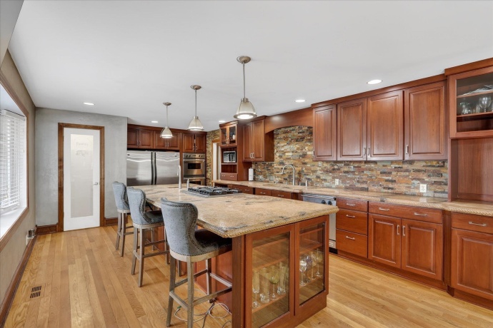 5992 Palisades, ROCKFORD, Illinois 61109, 5 Bedrooms Bedrooms, ,3 BathroomsBathrooms,House,For Sale,Palisades,202601710