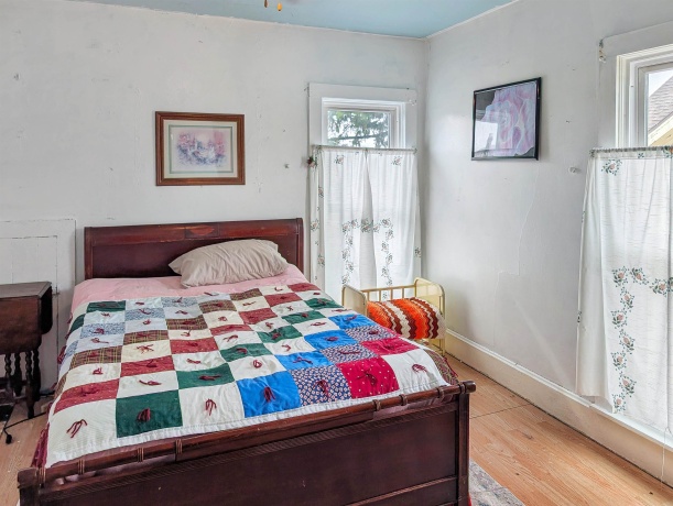 709 Lincoln, FREEPORT, Illinois 61032, 4 Bedrooms Bedrooms, ,1 BathroomBathrooms,House,For Sale,Lincoln,202601713