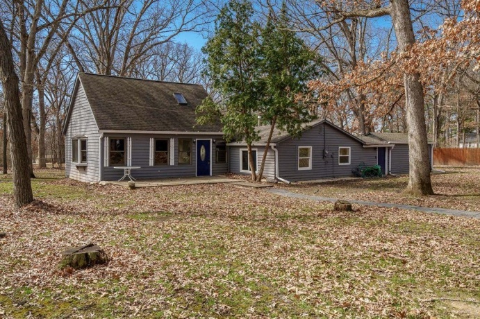 6681 42nd, ROCKFORD, Illinois 61109, 4 Bedrooms Bedrooms, ,2 BathroomsBathrooms,House,For Sale,42nd,202601715