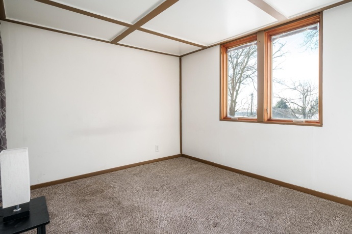 1764 LEONARD, ROCKFORD, Illinois 61109, 1 Bedroom Bedrooms, ,1 BathroomBathrooms,House,For Sale,LEONARD,202601720