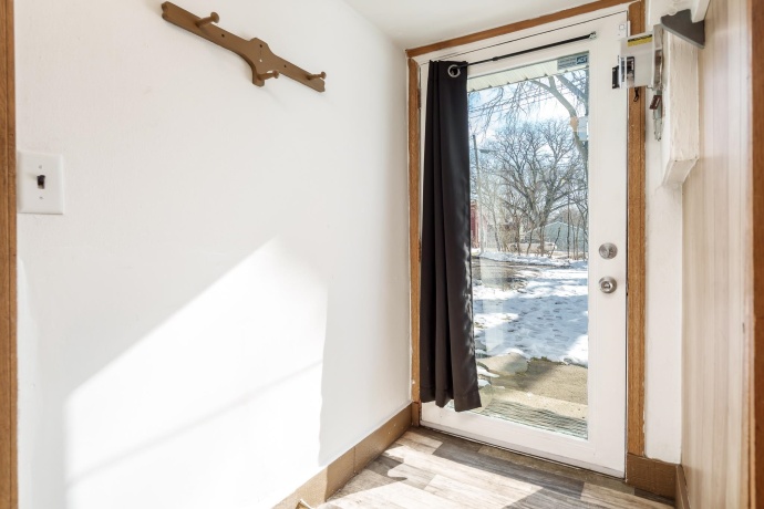 1764 LEONARD, ROCKFORD, Illinois 61109, 1 Bedroom Bedrooms, ,1 BathroomBathrooms,House,For Sale,LEONARD,202601720