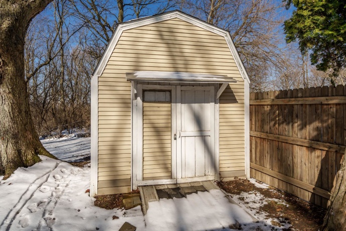 1764 LEONARD, ROCKFORD, Illinois 61109, 1 Bedroom Bedrooms, ,1 BathroomBathrooms,House,For Sale,LEONARD,202601720