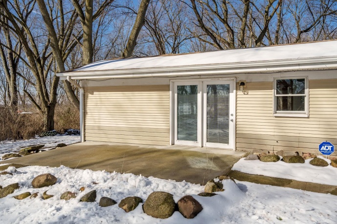 1764 LEONARD, ROCKFORD, Illinois 61109, 1 Bedroom Bedrooms, ,1 BathroomBathrooms,House,For Sale,LEONARD,202601720