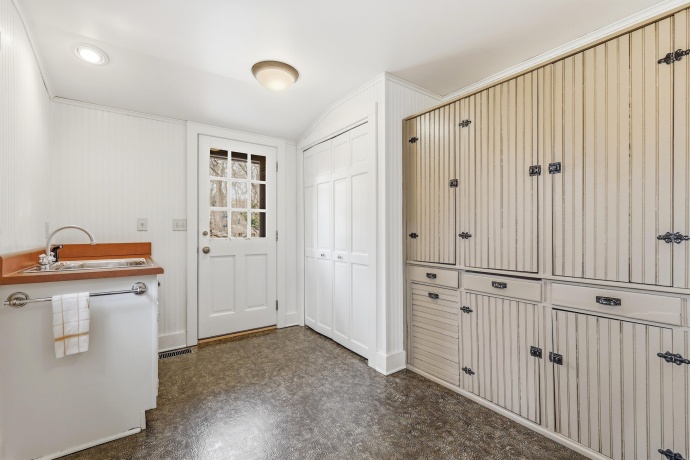 619 Dodge, GALENA, Illinois 61036, 2 Bedrooms Bedrooms, ,2 BathroomsBathrooms,House,For Sale,Dodge,202601725